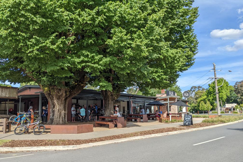 Punkah pub view from road with a big green tree